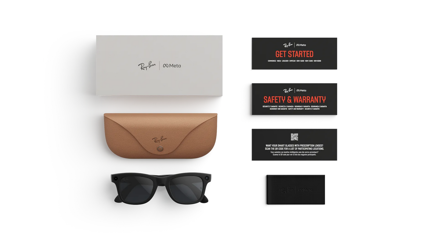 Ray-Ban Meta Wayfarer (Gen 2) Matt Black/Clear to Grey Transitions®