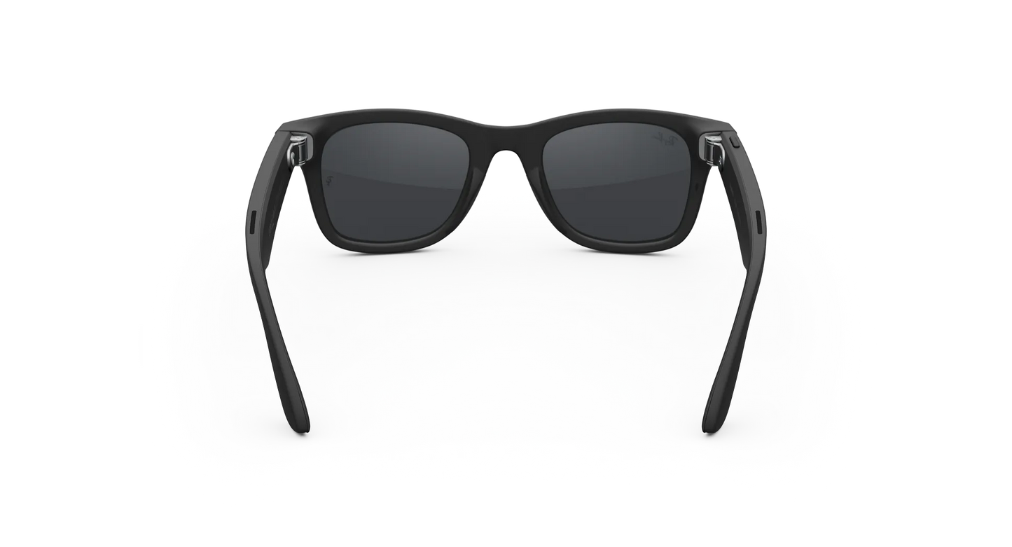 Ray-Ban Meta Wayfarer (Gen 2) Matt Black/Clear to Grey Transitions®